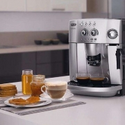 广受欢迎的咖啡机品牌有哪些，咖啡机十大品牌推荐